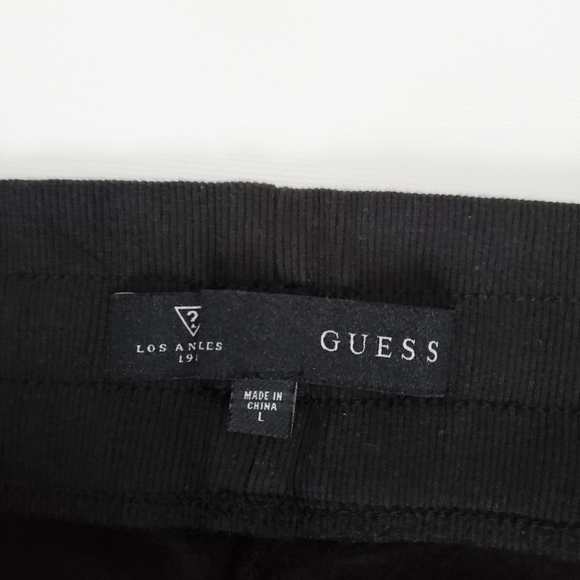 MENS GUESS MESH SHORTS - Picture 4 of 4